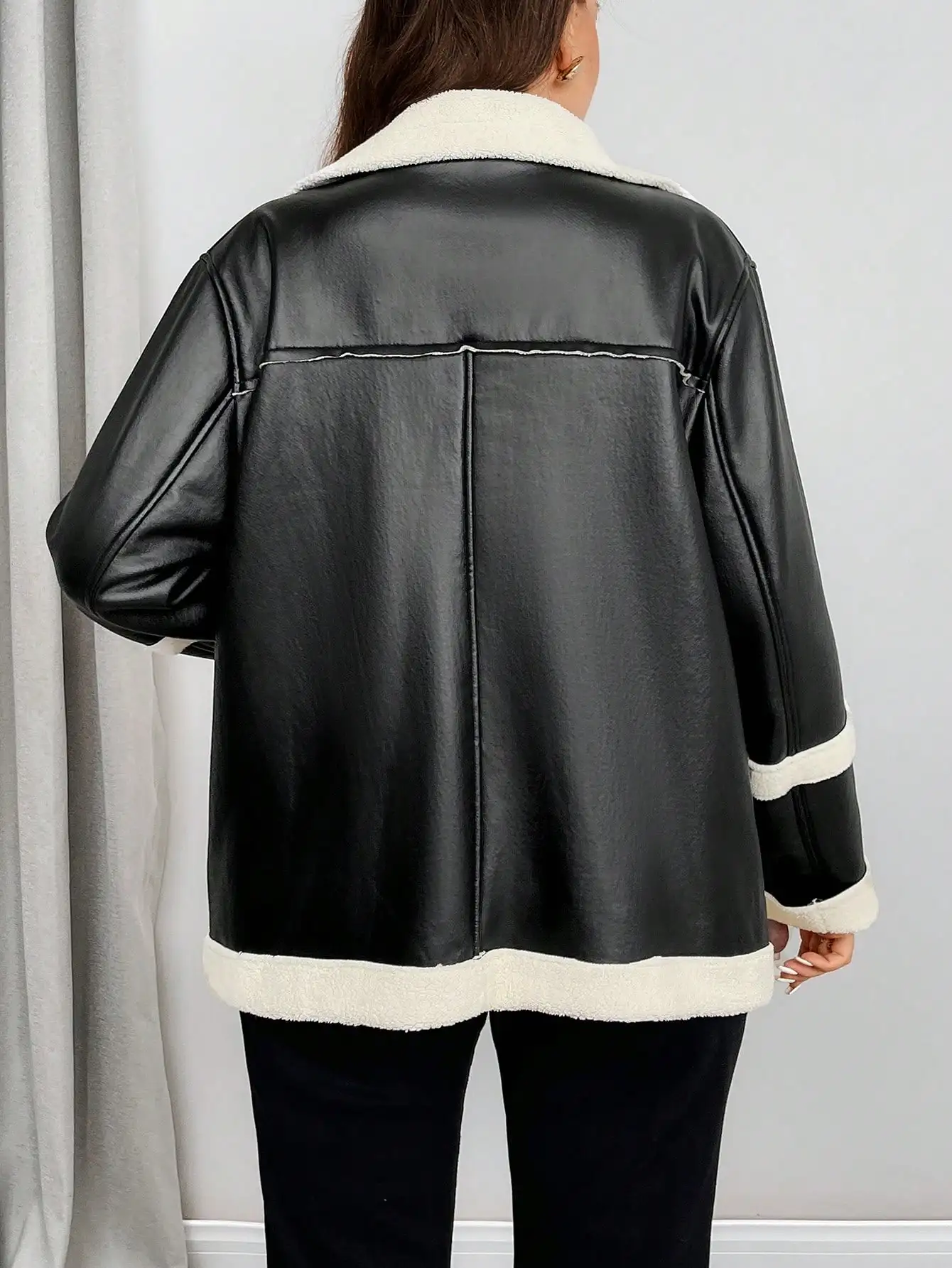 Black White Contrast Color Lamb Fur Collar Biker Jacket Fashionable Retro Style Leather Coat for Autumn Winter