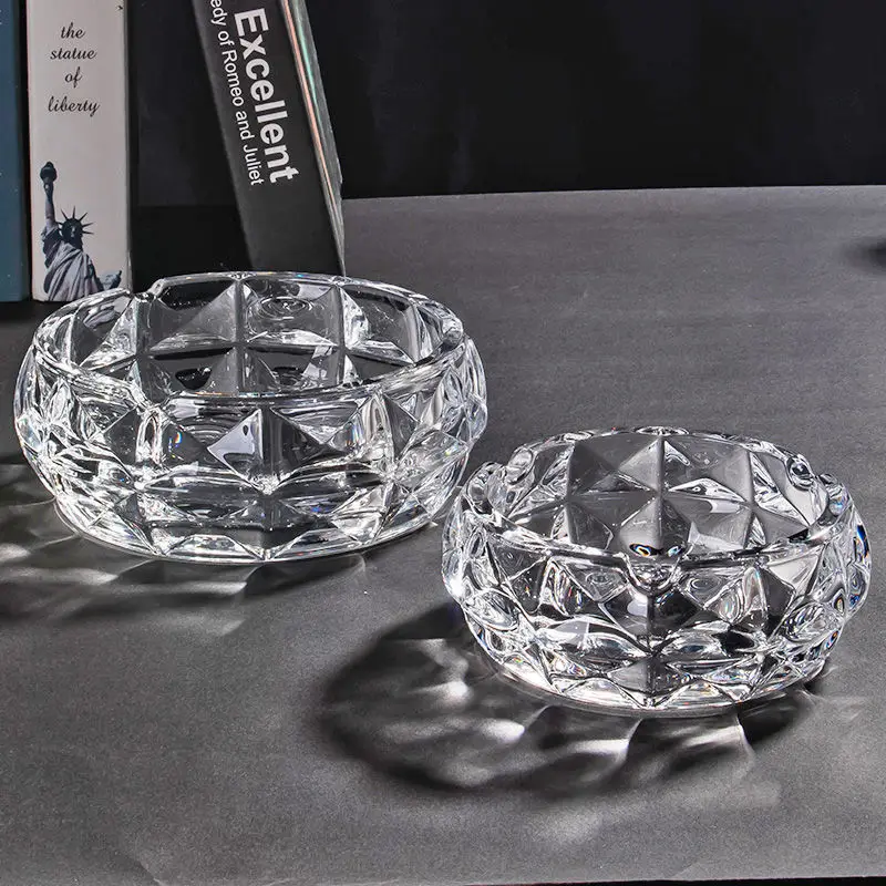 Nordic Home And Office Ins Popular Diamond Crystal Glass Ashtray Portable Decorative Cigar Ashtray Holder 재떨이 smoke tray