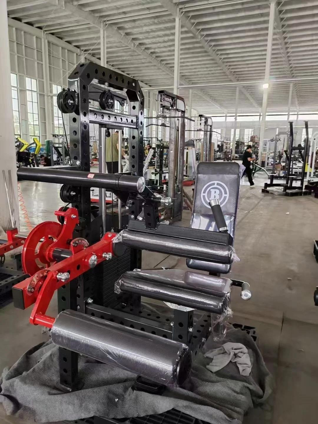 Commercial Pin Loaded Leg Extension & Curl Machine, Dual Function Seated Leg Training Equipment for Gym Strength Workout
