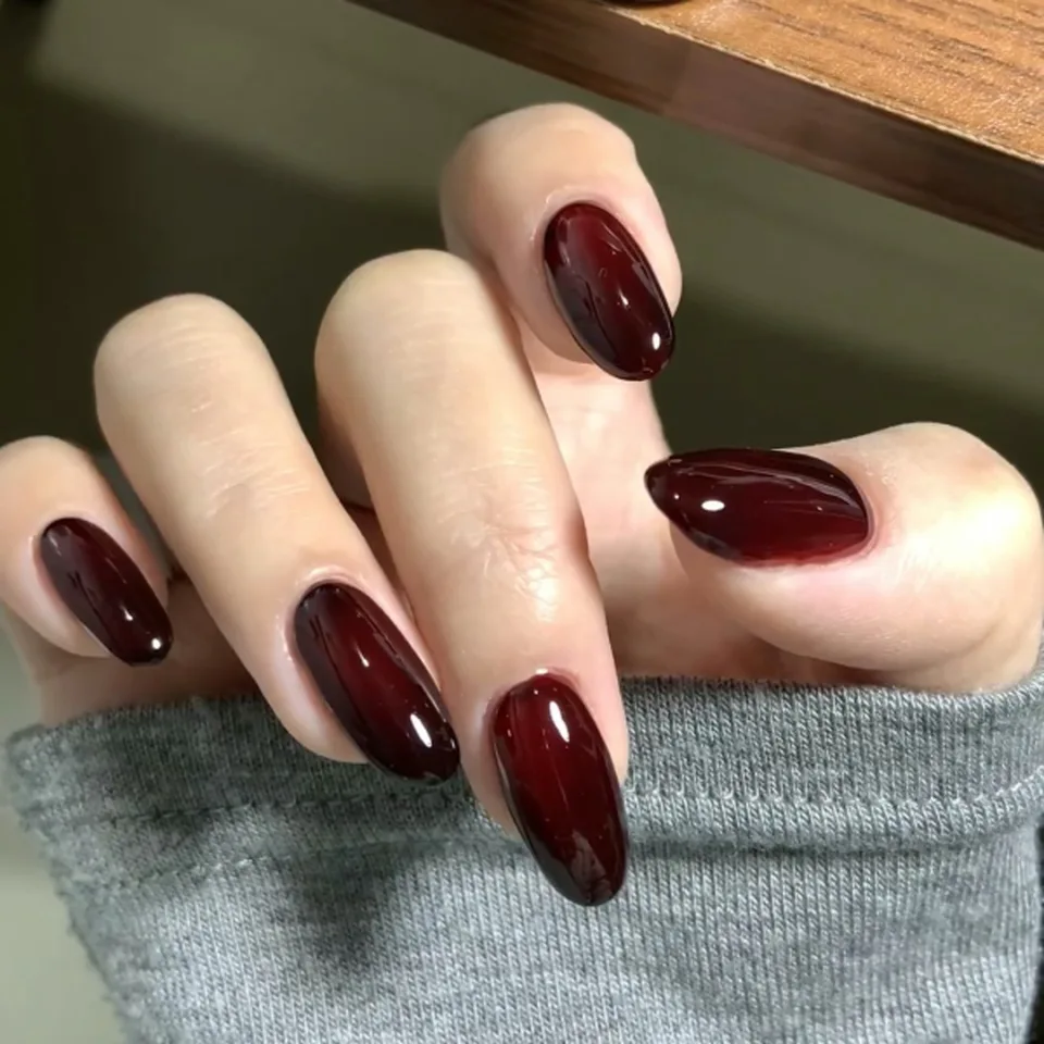 24 piezas uñas postizas rosadas almendra simples, cortas, artificiales 5