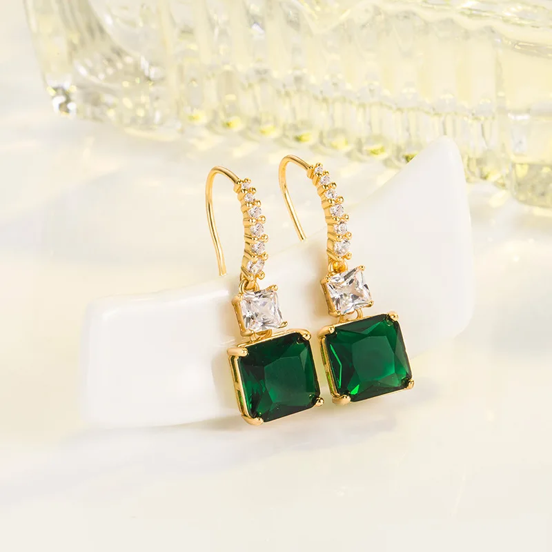 DIWENFU 14K Gold Emerald Earring Females Aros Mujer Oreja 14K Yellow Gold Origin Emerald Gemstone Jewelry Orecchini for girls