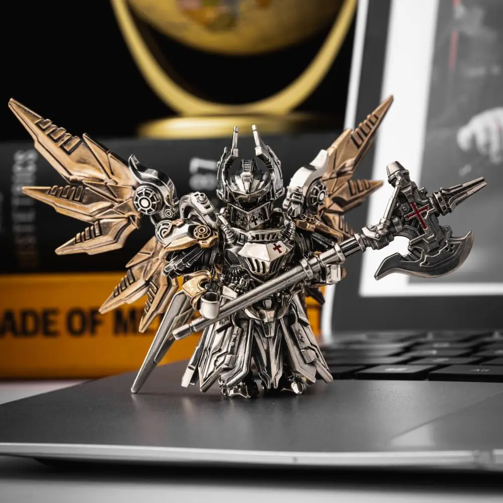 Image of 2026 Knight Upgrade Version Adjudicator Magnetisch Abnehmbare Metallfigur Desktop-Dekoration Kulturelles Kreatives Ornament