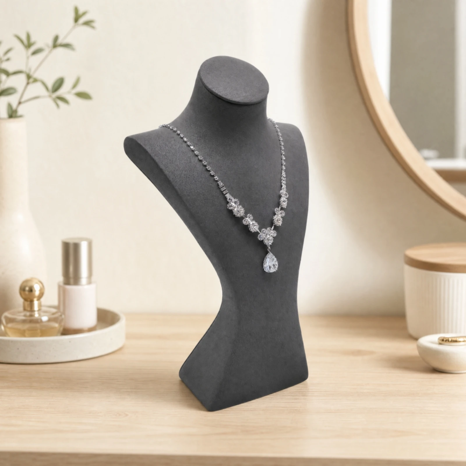 Necklace Bust Display Stand Sturdy Pendant Display Bust Pendant Chain Organizer Stable for Retail Showcases, Counters