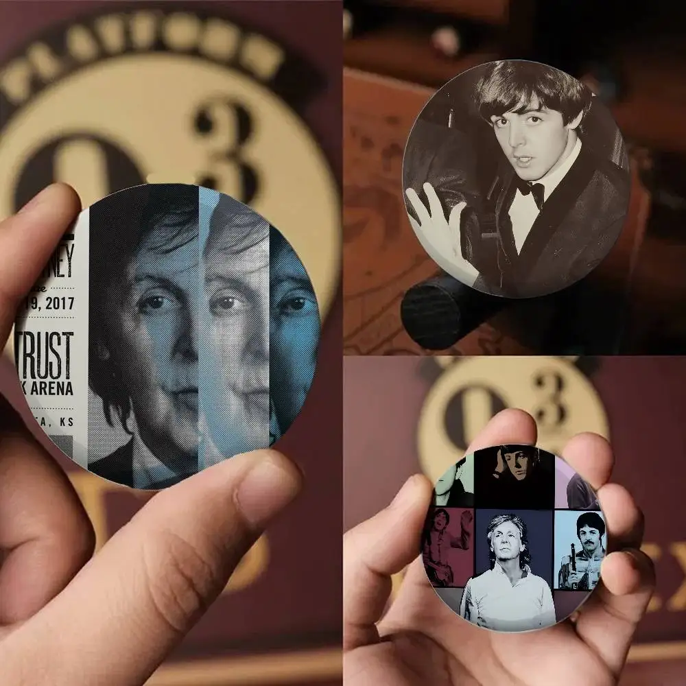 شارات بول سينجر M-McCartney شارة ليزر مستديرة أنيمي بروش كارتوني ملابس على ظهره ملحقات طية صدر السترة #2