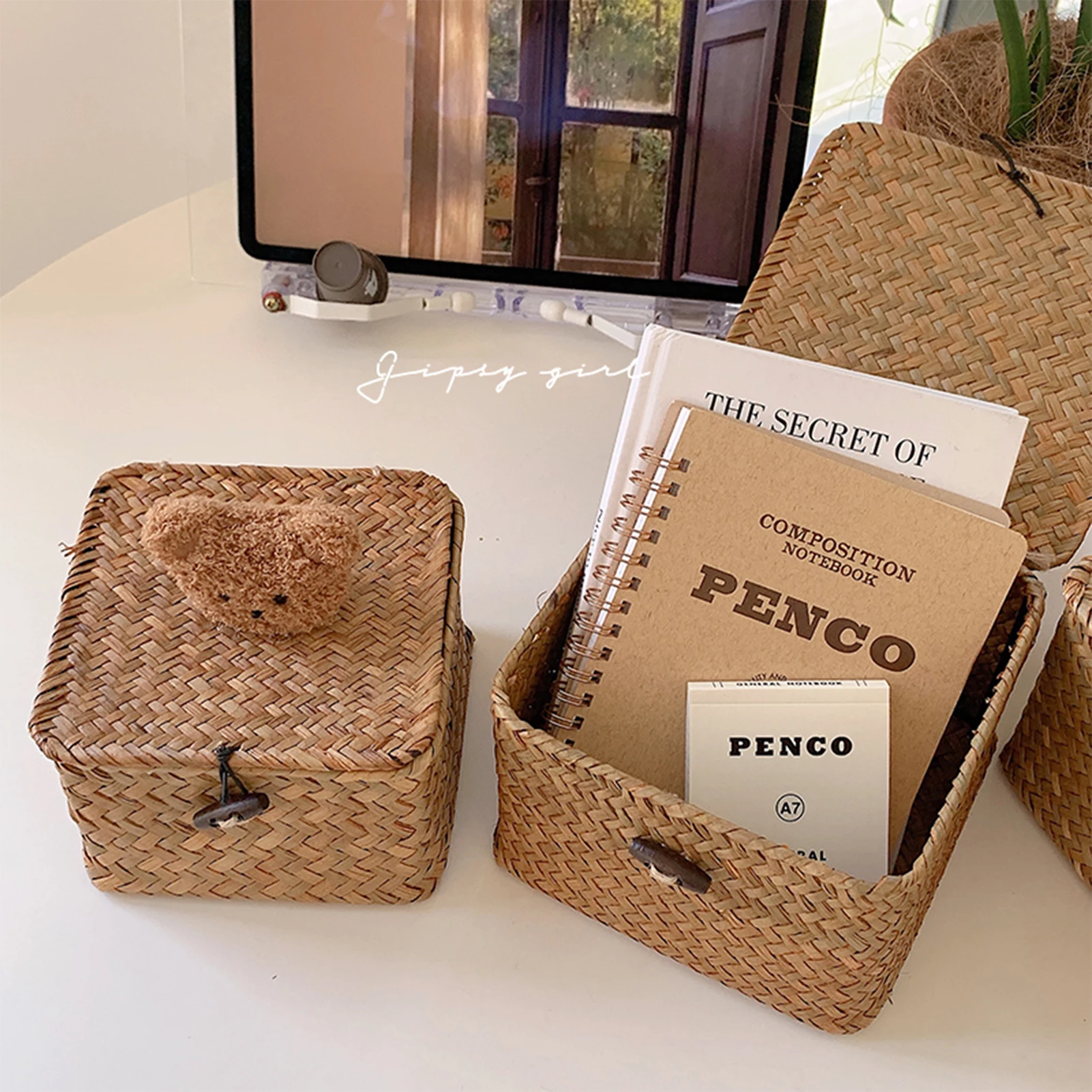 Vintage Bear Desktop Storage Box Handmade Straw Woven Basket Large Capacity Toy Snack Storage Case For Home Bedroom Organizing