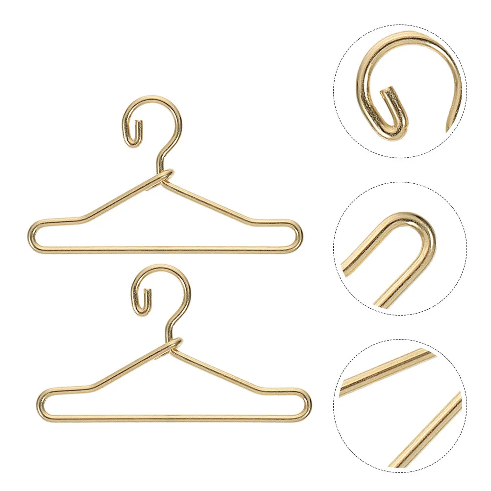 

45 шт. реалистичных мини-вешалок для кукольного домика, миниатюрные вешалки для одежды, подставки для платьев