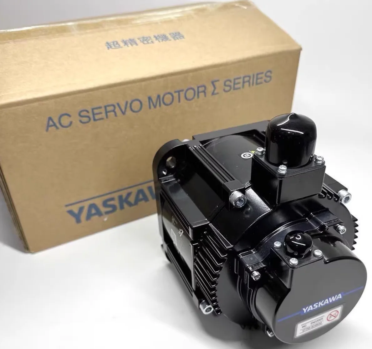 

SGMG-44V2AAC Brand New Servo Motor，SGMG 44V2AAC Servo Motor，Fast shipping