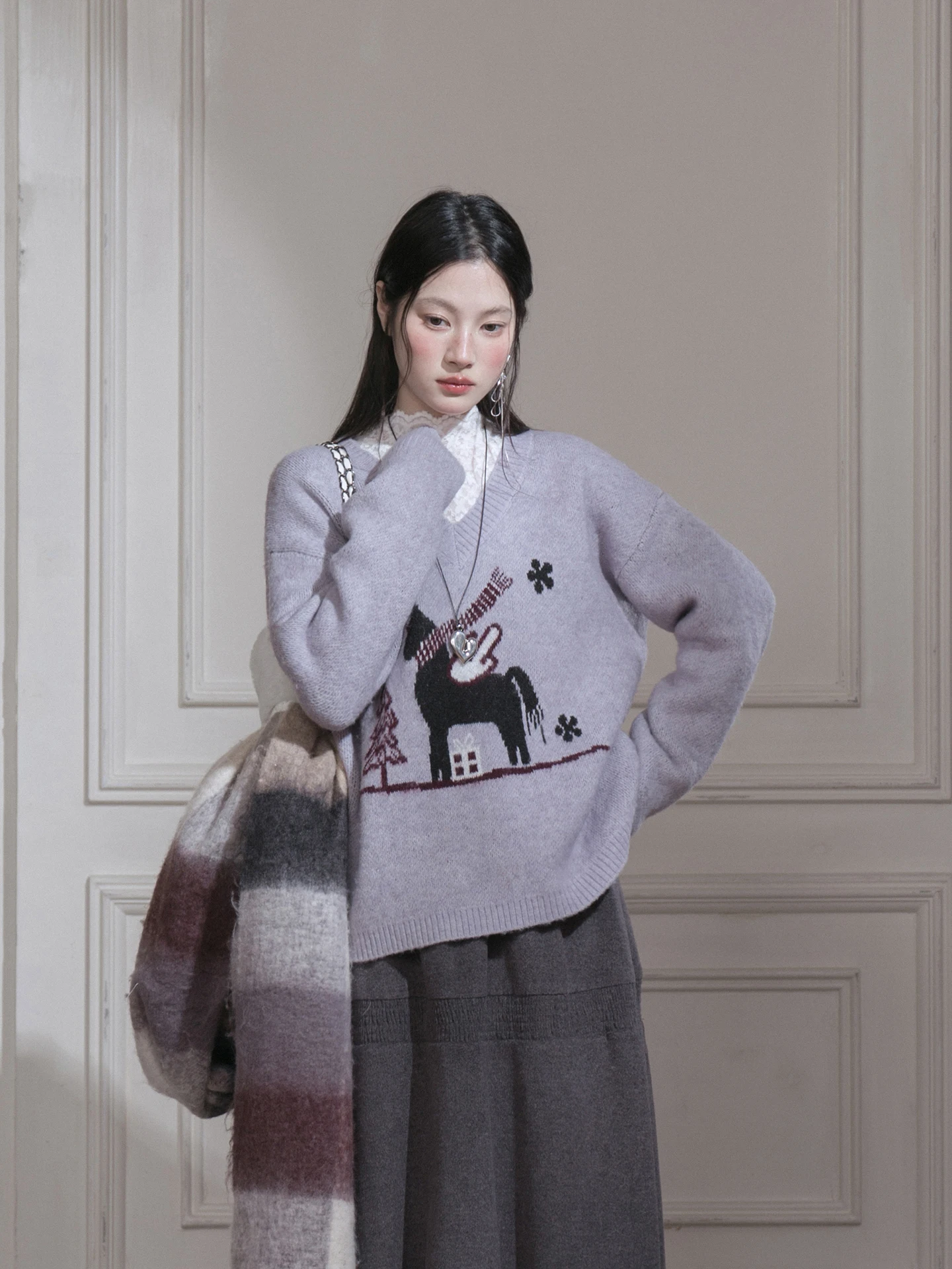 

COTRE Silk Wool V-ne Sweater Snowflake Print Soft Comfortable Casual Loose Fit Women's Autumn Winter Faion Knitwear