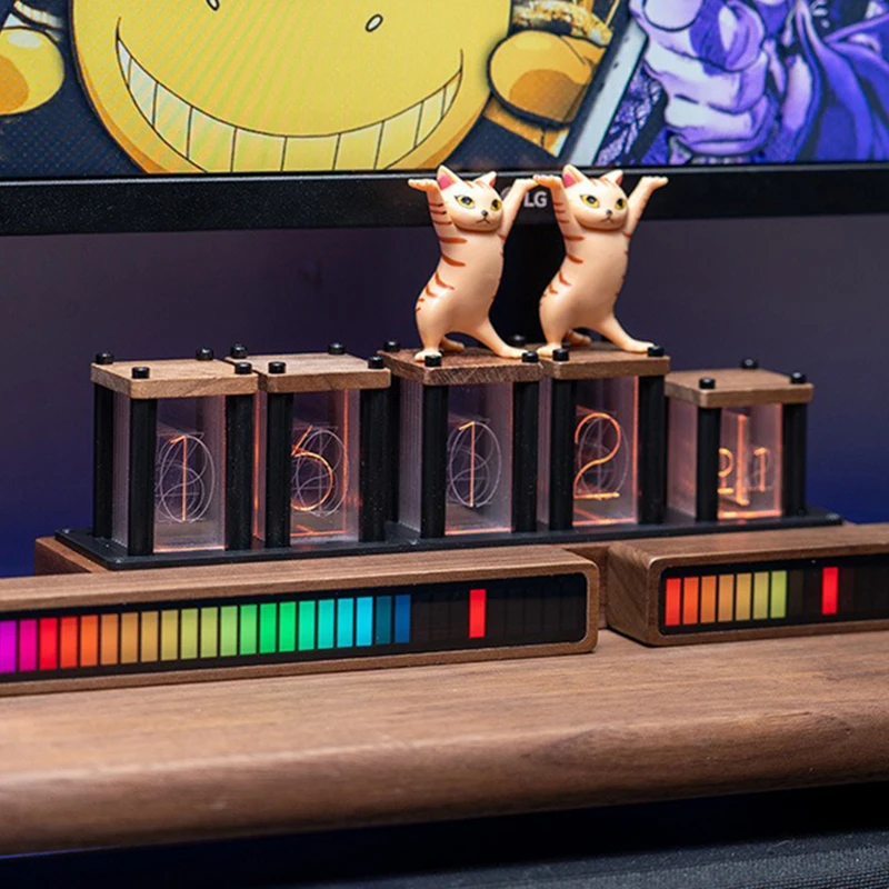 

Nordic Desk Clocks Solid Wood Table Clocks Luxury Nixie Tube Creative Clock Desktop Clock Table Accessories Home Decoration