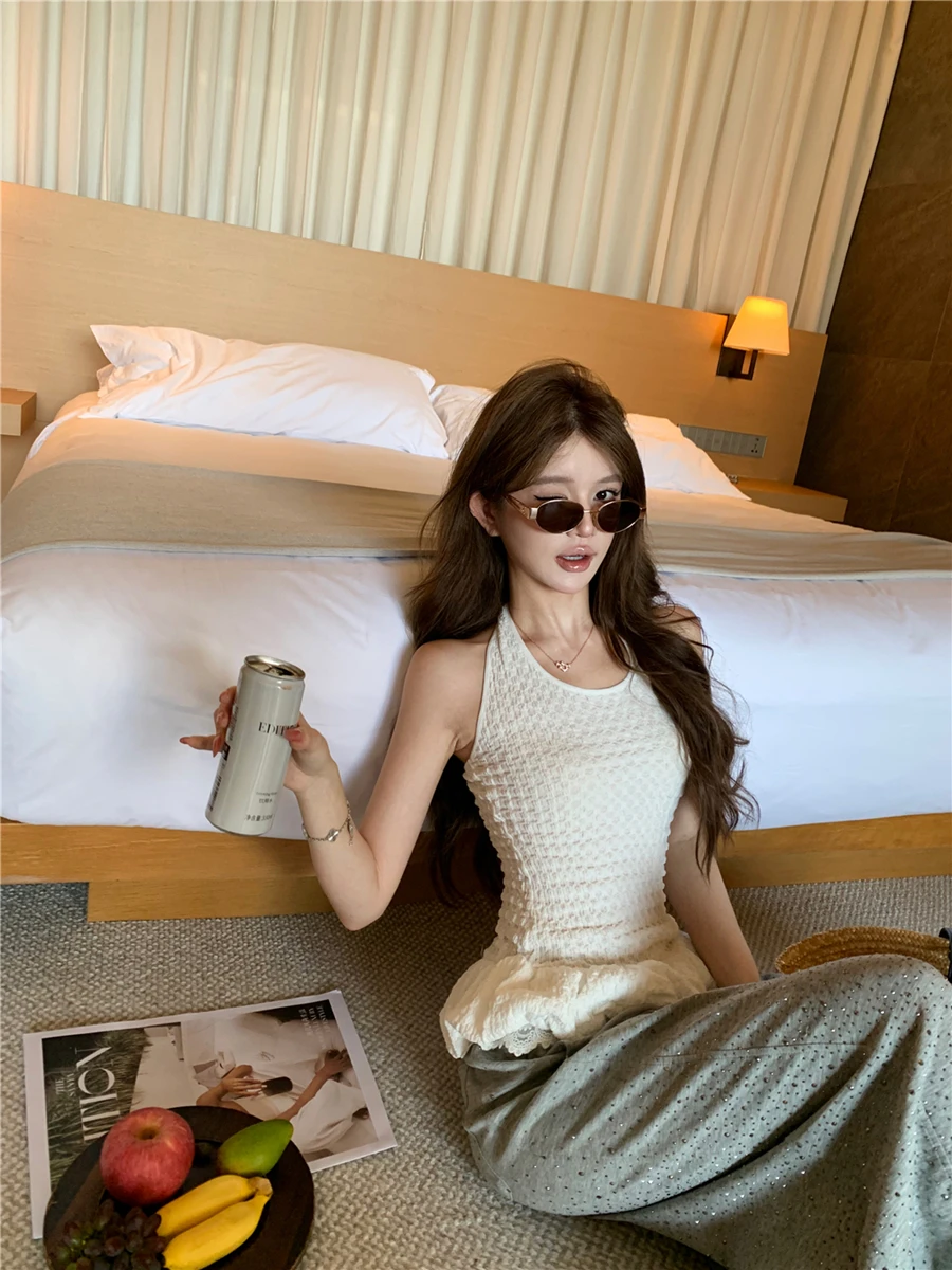 

Kumikumi Lace Trim Hem Hanging Neck Vest Women's Casual Summer Set Diamond Embellished High Waist Long Pants Two-Piece Set