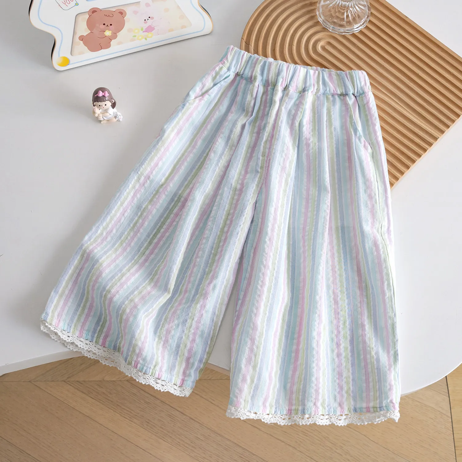 Girls Loose Wide-Leg Pants 2026 New Summer Fashion Versatile Blue and Pink Striped Thin Summer Girls Loose Cropped Pants