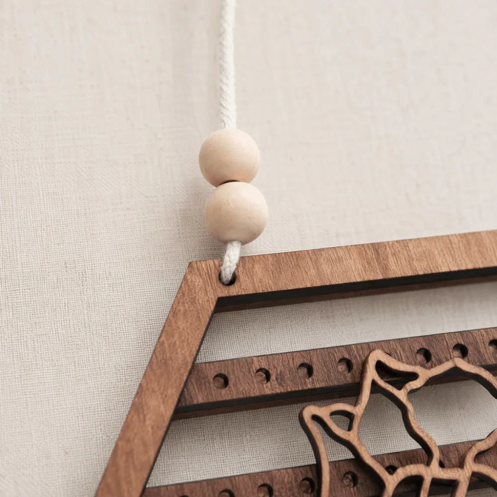 Hexagon Wood Jewelry Rack Hollow Carving 11.81 in Earring Wall Holder Strip Hanging Slots Beaded Hanging Rope