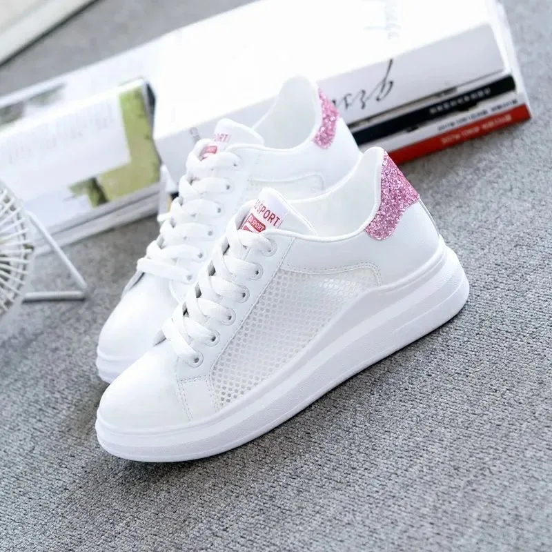 2024 Women Running Spring Autumn Fashion White Breathable Embroidered Flower Lace-Up Casual Sneakers  women sneakers