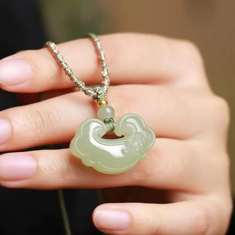 

Natural clear aquamarine cloud-shaped , Afghan pink wish-fulfilling lock jade pendant, Hanfu accessory