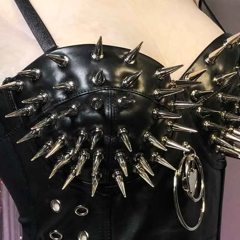 Top gotici E-Girls Fai da te Goth Fatto a mano con borchie Rivetto Harajuku Grunge Serbatoi 2025 Y2K TOP Punk Rock O Ring Kawaii Eco Emo Teen