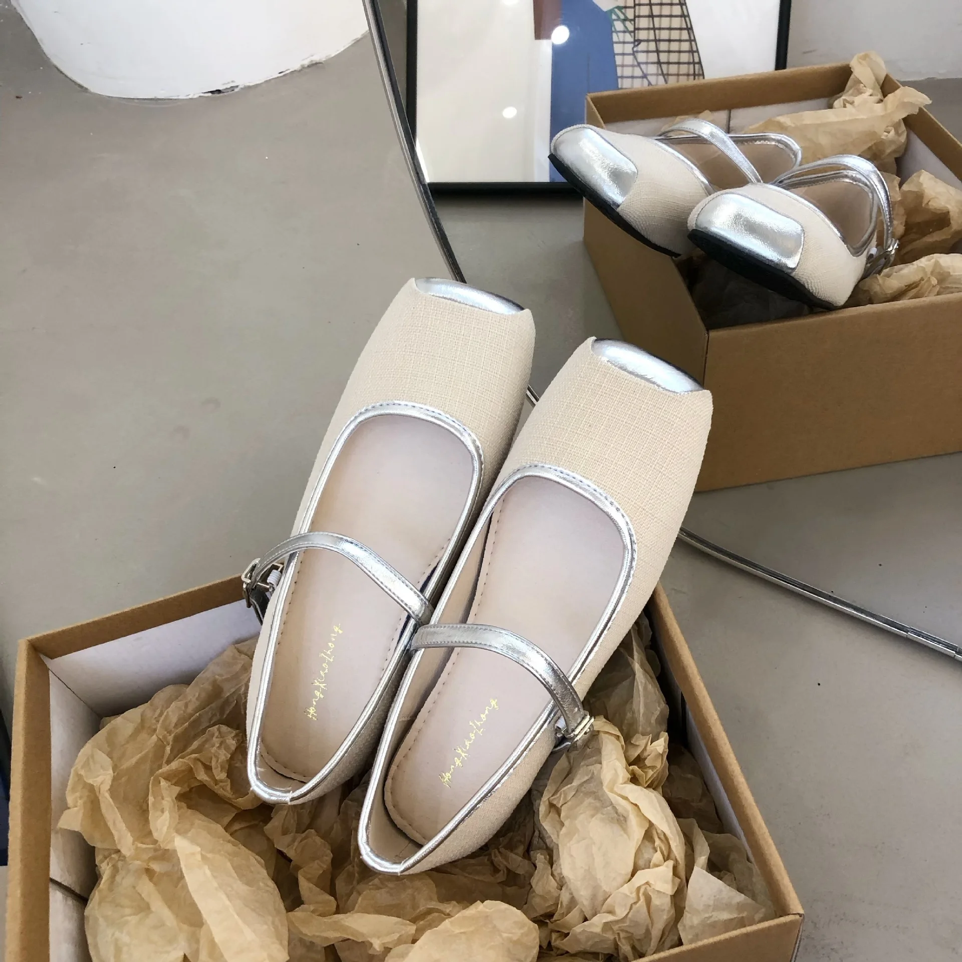 

Балетки женские на низком каблуке, с квадратным носком, разные цвета