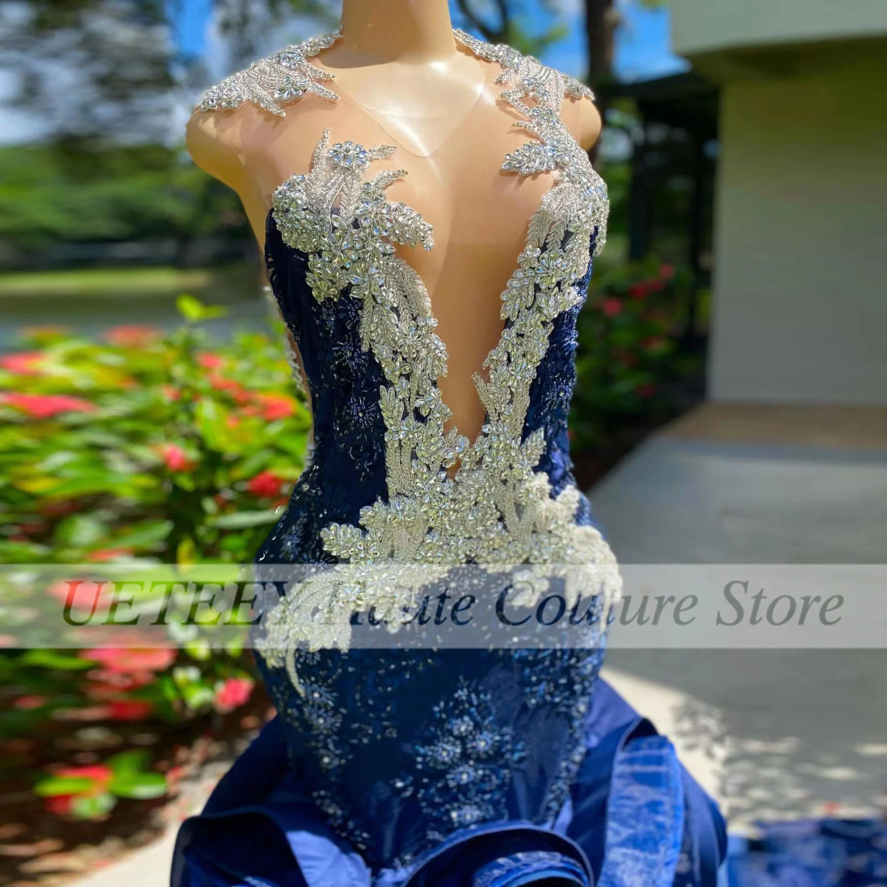 New Luxury Royal Blue Prom Dresses For Women Beading Sequined Puffy Bottom Ruffles Celebrity Party Evening Dress Customized