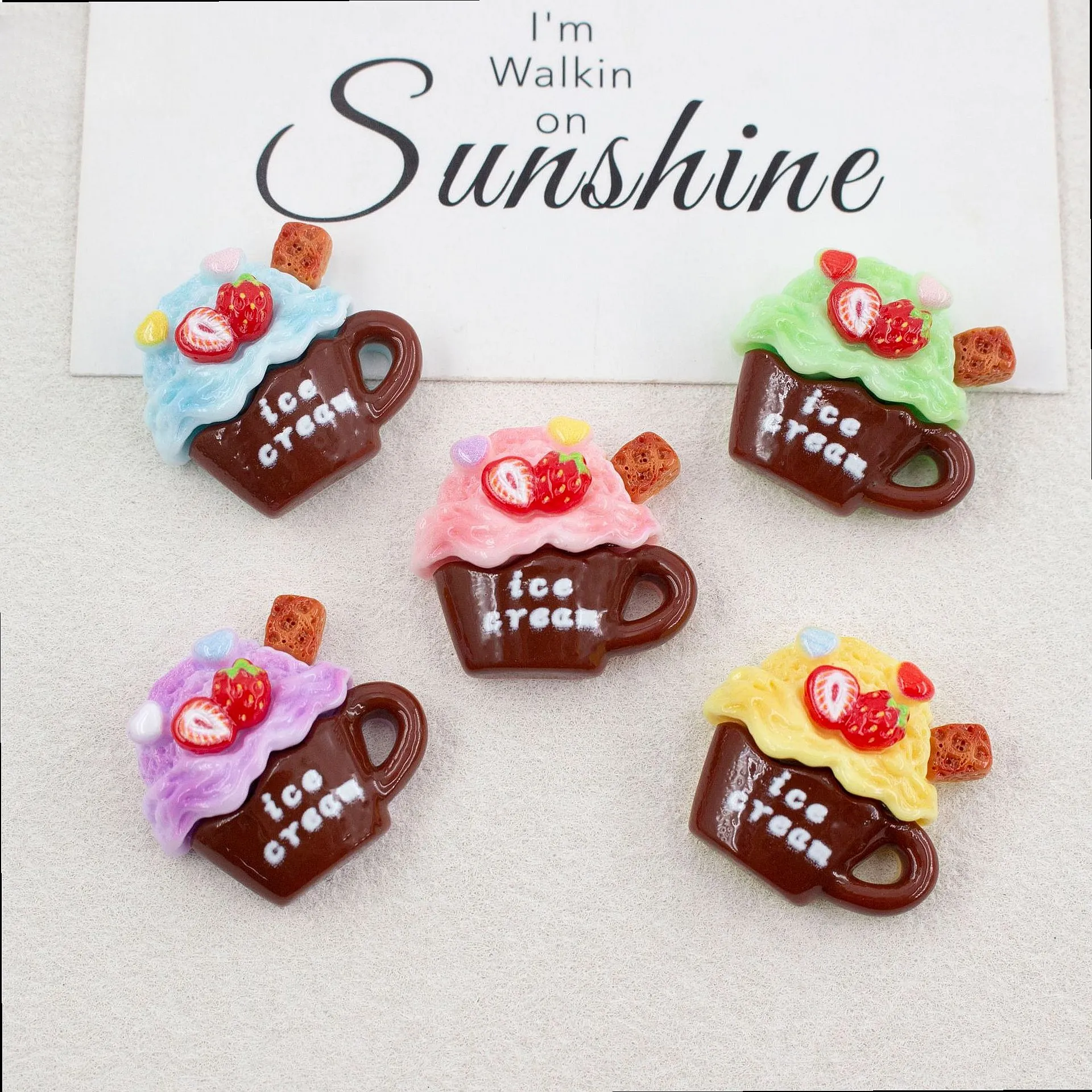 100pcs Cute Strawberry Ice Cream Cup Resin Flatback Cabochon for DIY Phone Case Hairpin Keychain Earrings Scrapbook