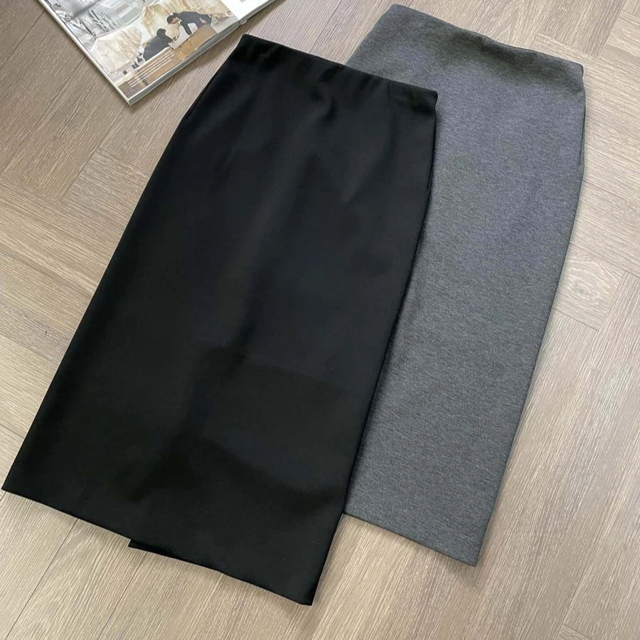 Gonna da donna con spacco grigio in misto seta di gelso e acetato di lana