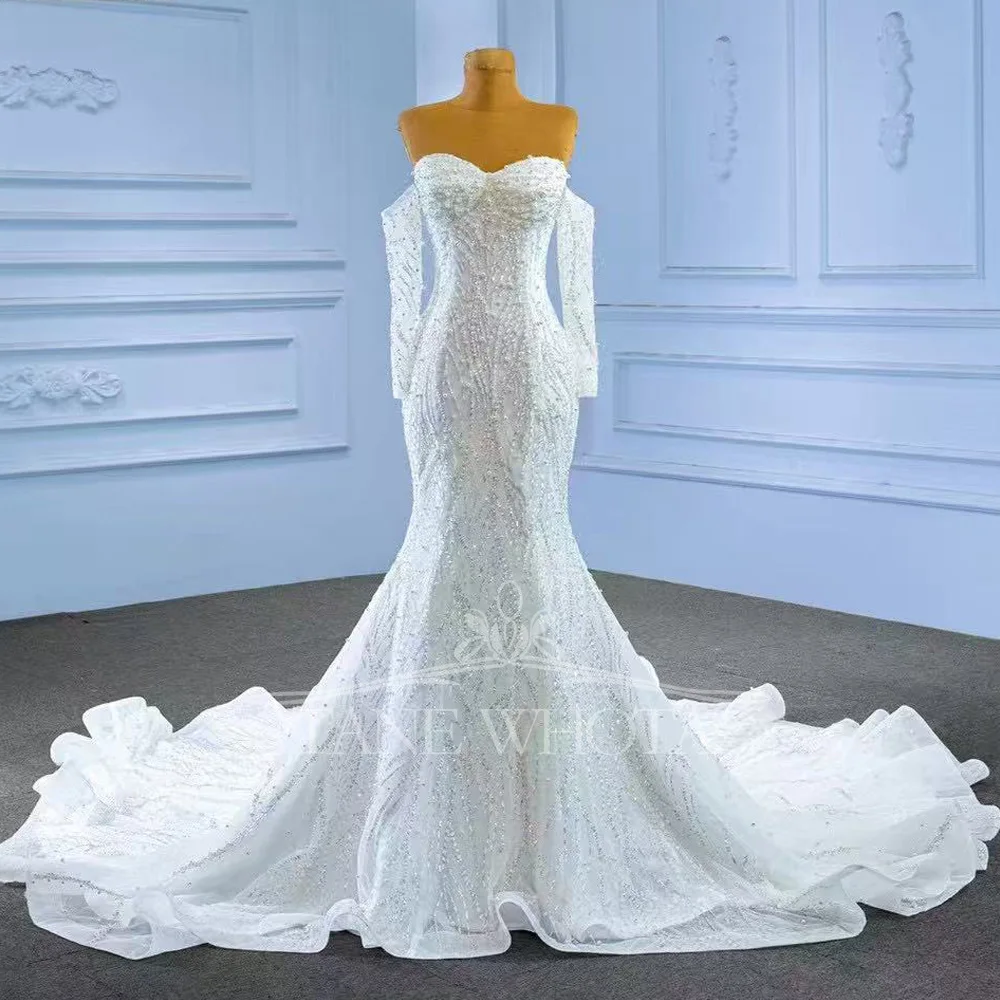 Elegant Sweetheart Long Sleeves Lace Up Back Wedding Dress Sequined Beading Bridal Dress Customized