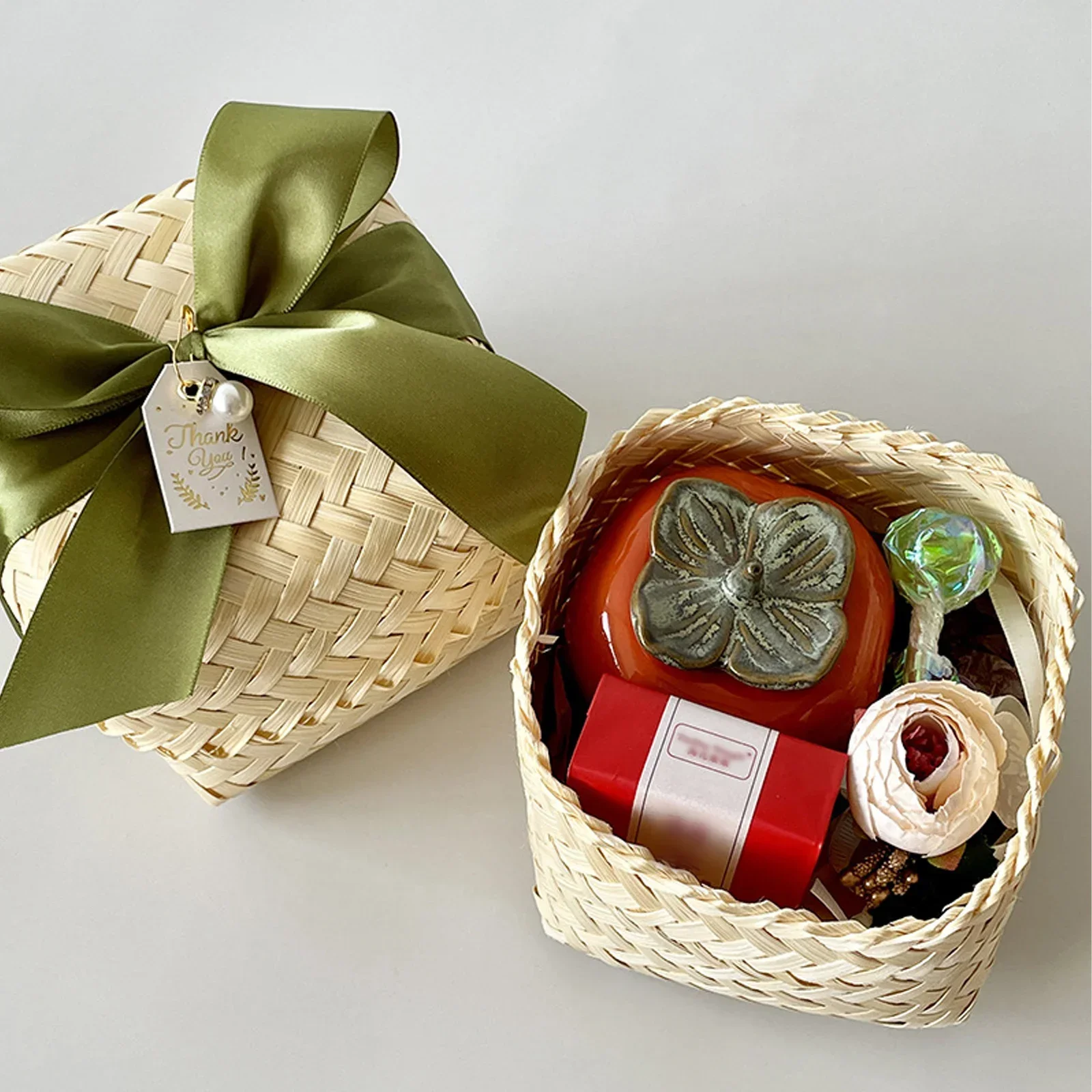 Gift Basket Bamboo Baskets Souvenir Box Souvenirs Braided Traditional Craft For Wedding Beautiful With Cover Handmade