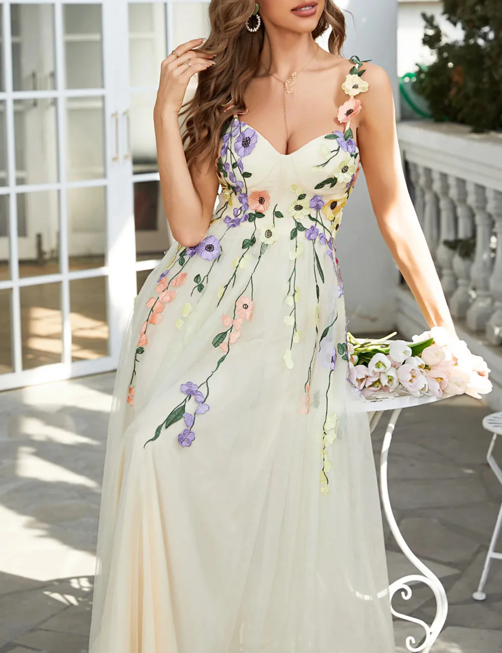 

Classy Long Spaghetti Straps Tulle Prom Dresses with Flower Appliques A Line Floor Length Vestidos De Festa