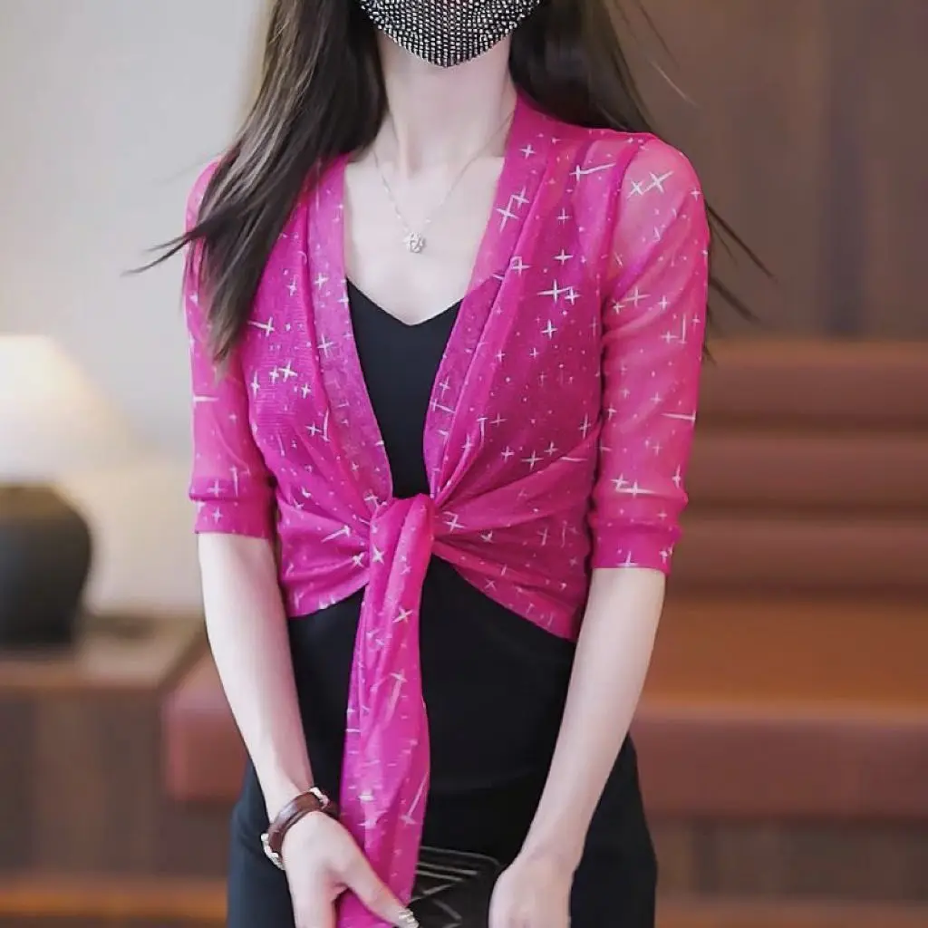 

Hot Selling Outerwear with Small Shawl Fashionable Shiny Sunscreen Cardigan Top Coat Summer Thin Sun Protection Jacket Y429