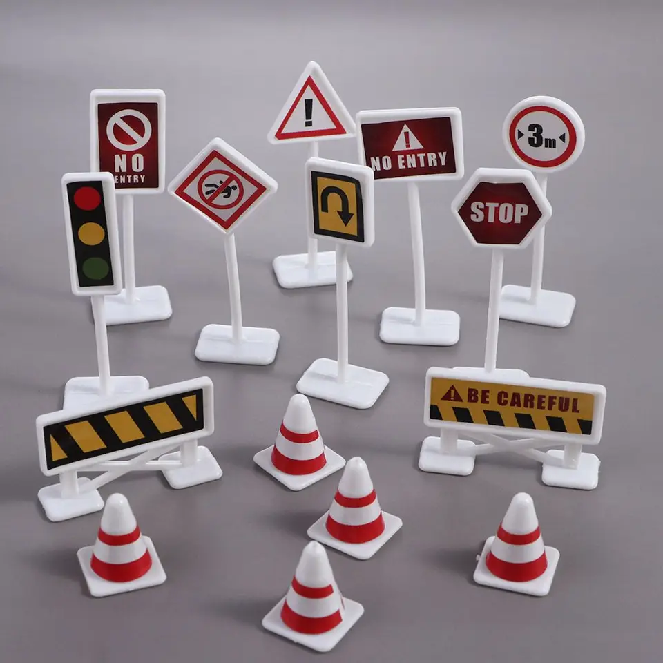 Lot De 62 Panneaux De Signalisation Routière Jouets - Éducatif - Barrières Et Chantier - Dès 3 Ans