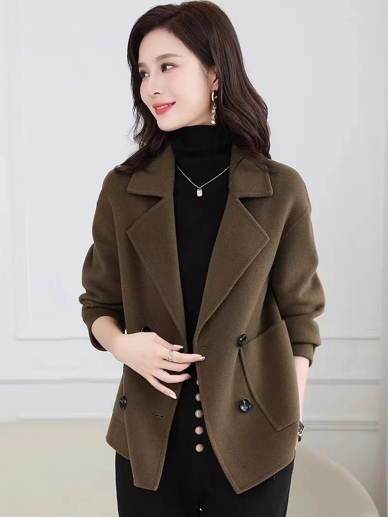 2024 Spring and Autumn New Women's Short Suit Jacket Plus Size Middle-aged Mother's Coat Fashion Double-breasted Lady Suit Top