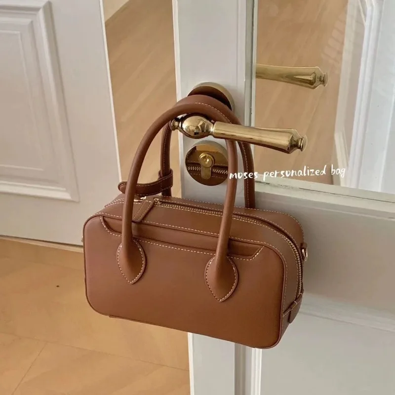 

Korean Small Cowhide Brown Handbag Single Shoulder Crossbody Bag Bowling Large Female Casual Fashion Ladies Handbags Sale New