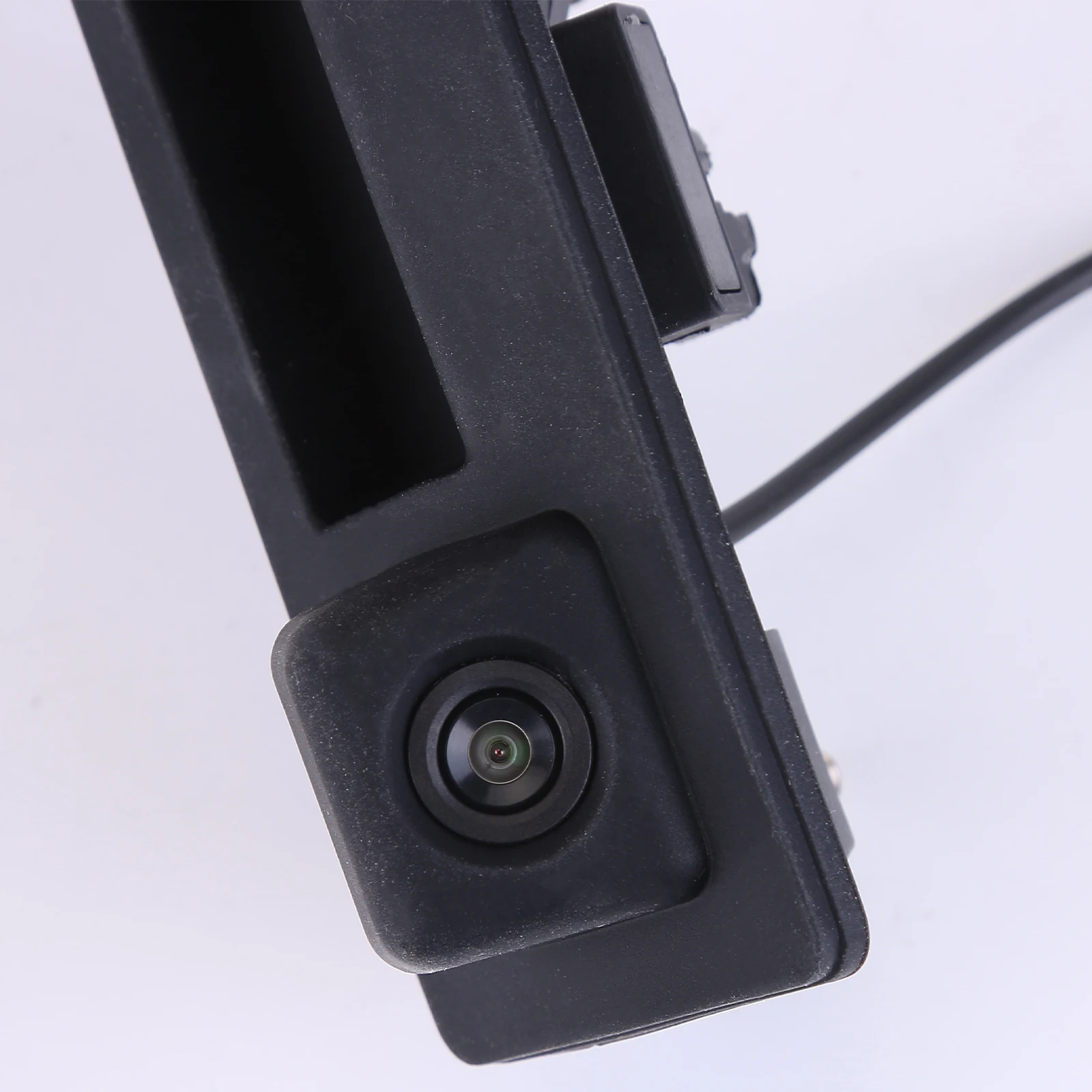 Neue hochwertige dynamische Rückfahrkamera für VW Golf Passat Variant 6 Plus Sharan Tiguan Touran Touareg Skoda Yeti Seat Alhambra, Kofferraumgriff-Rückfahrkamera 5K0980551 5N0827566A 5N0827566J – Detail 25
