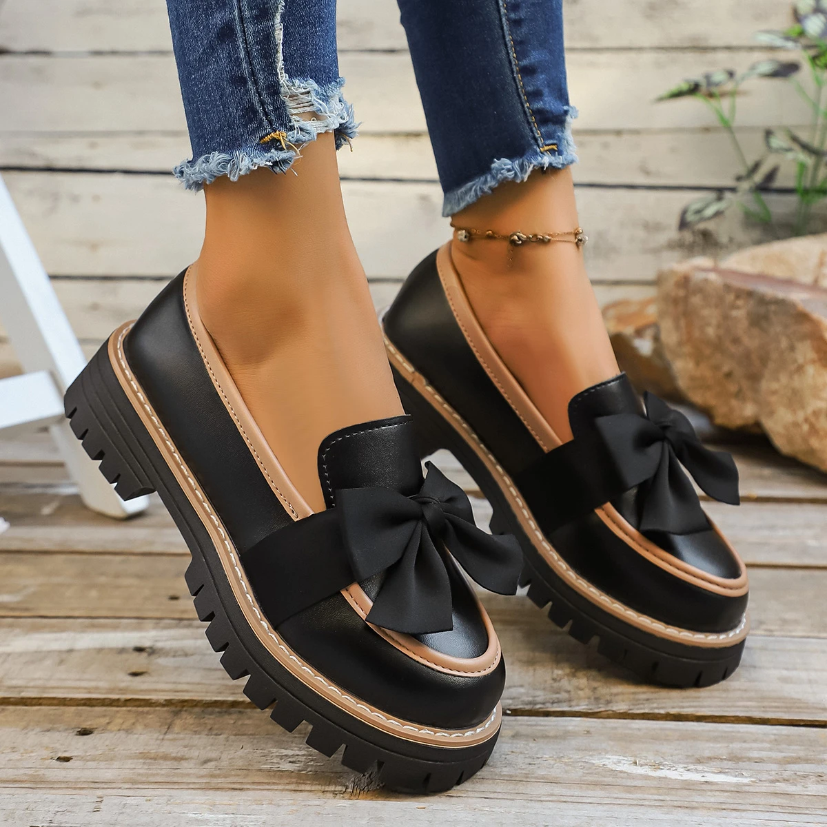 Women Bow Decor Slip‑On Loafers Contrast‑Trim Faux Leather Lug‑Sole Chunky Platform Round‑Toe Vintage Office Casual Daily Shoes