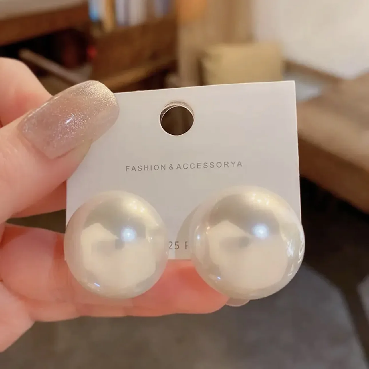 Grey bread pearl earrings studs half round high bright pearl beads female light luxury high-grade sense of temperament earrings