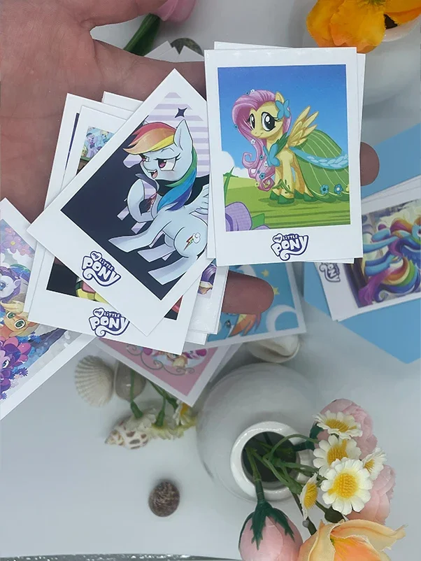 40pcs My Little Pony Card Cute and Fun LOMO Card HD Pattern Rainbow Pony Daisy Luna Twilight Sparkle Peripheral Girl Gifts