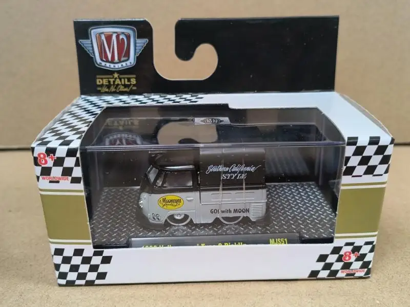 M2 MACHIANES 1:64 1960 type 2 pickup van Collection of die cast alloy trolley model ornaments