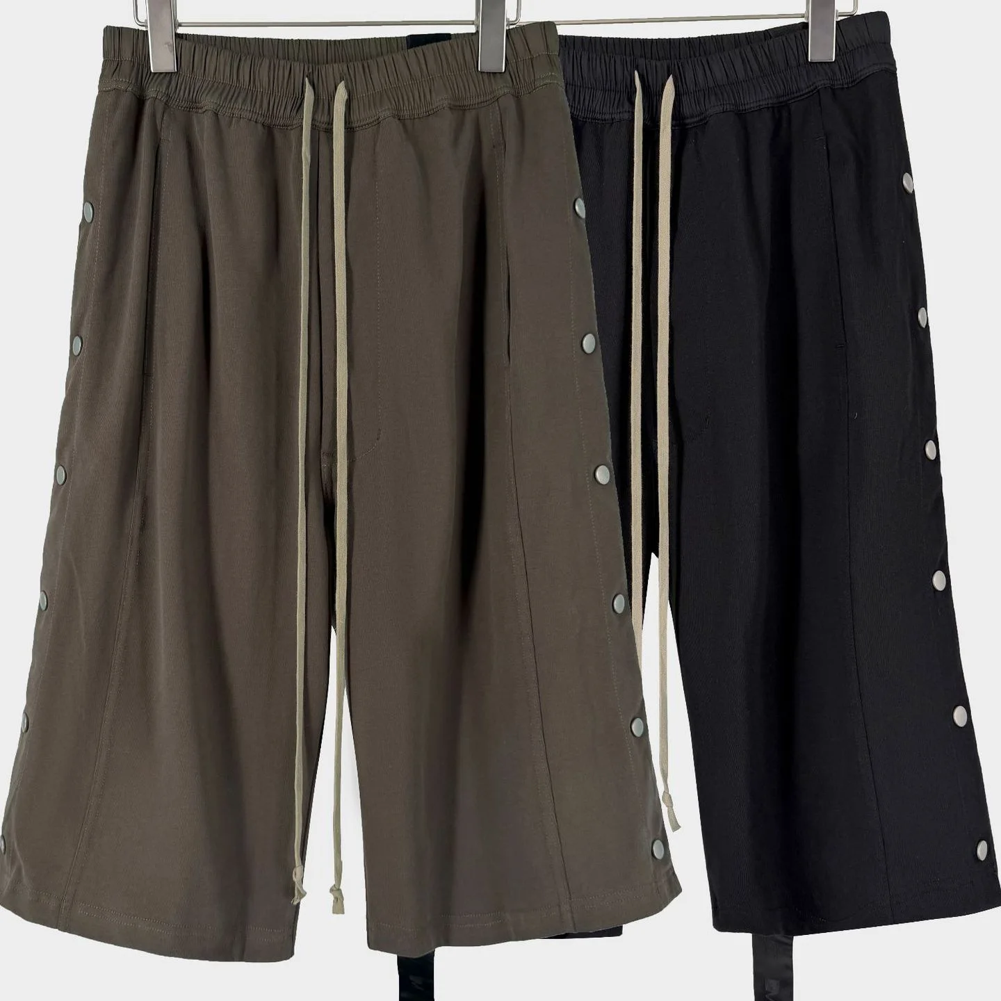 

High Street Dark Basic Minimalist Solid-color Shorts Men Women Casual Fashion Pants Men's Clothing Women's Clothes