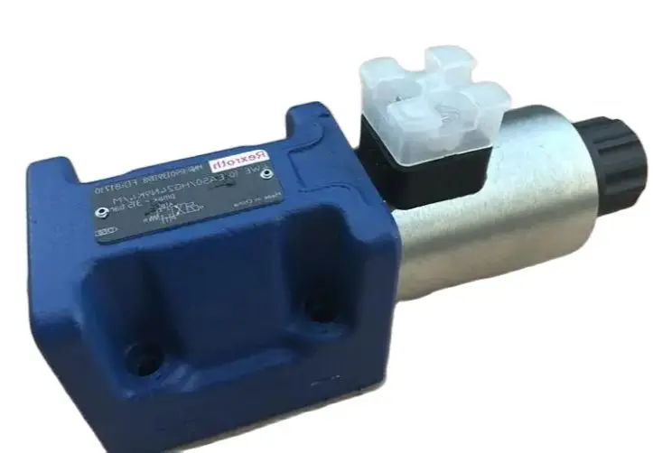 MNR:R901391198 4WE10EA50/HG24N9K4/M  Solenoid valve 4WE 10 EA50/HG24N9K4/M Hydraulic valve
