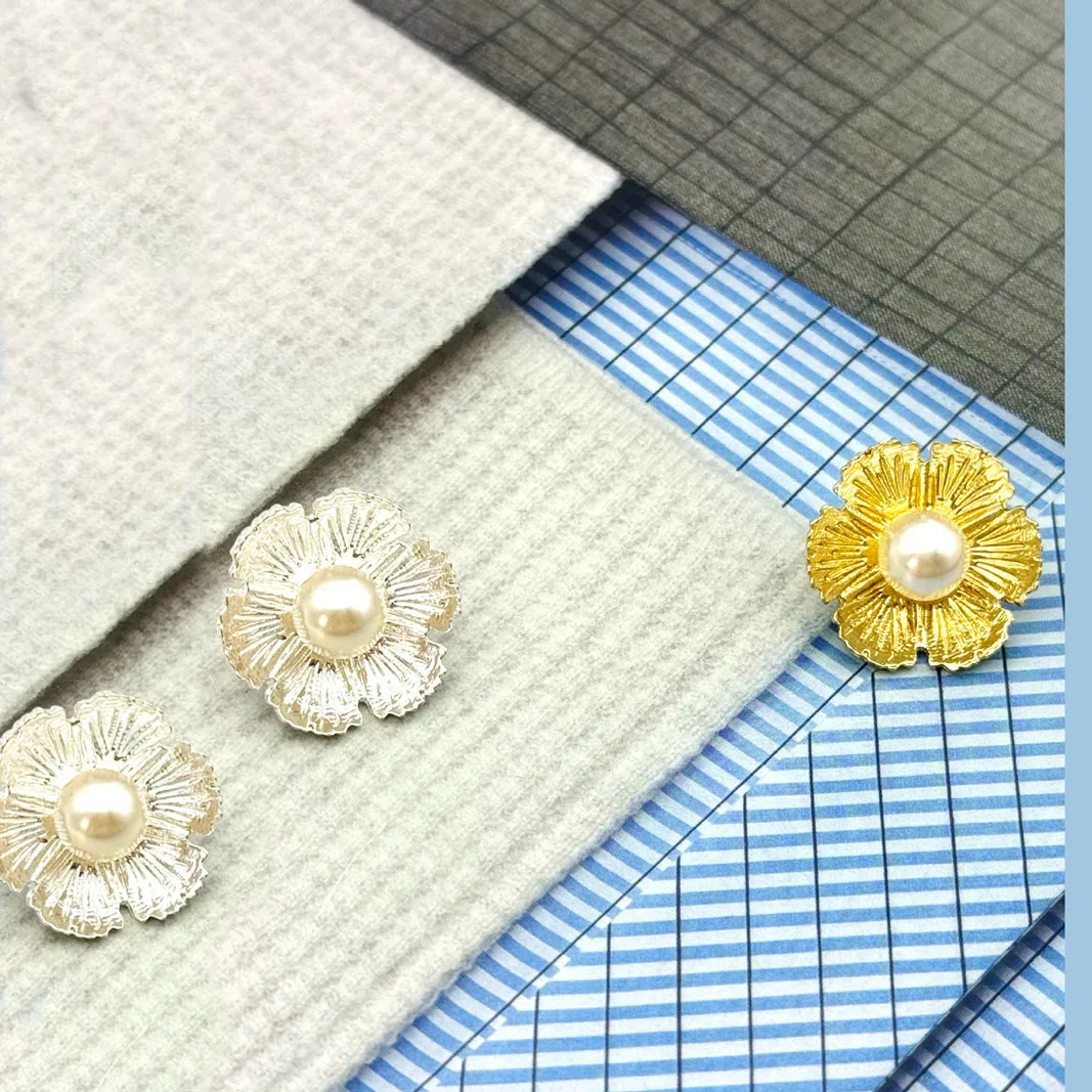 

10 шт., шестилистные цветочные жемчужные металлические пуговицы, швейные шерстяные пуговицы для костюма, одежды