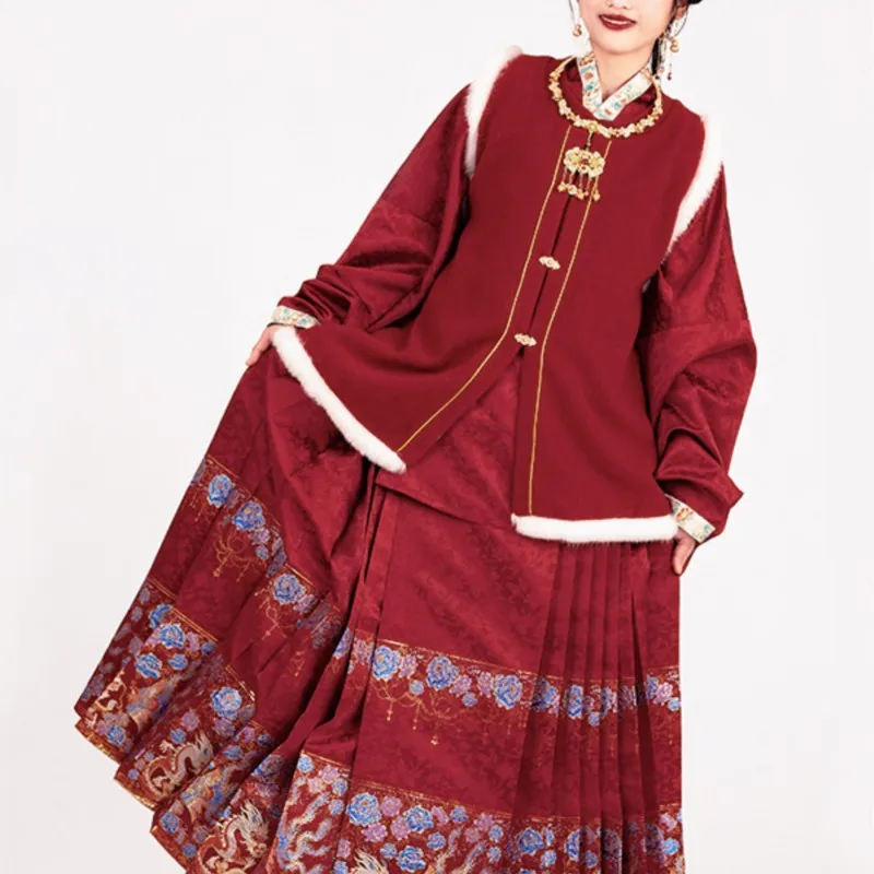 Imitation mother-of-pearl inlaid decorative pattern woven gold satin skirt fabric Hanfu fabric