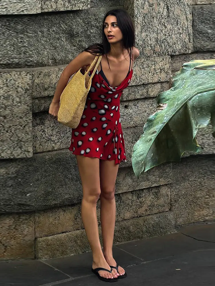 Gepunktetes Rüschen-Minikleid mit Seitenschlitz für Damen, sexy V-Ausschnitt, ärmellos, rückenfrei, unregelmäßiger Saum, schmale Passform, schicke Partykleidung für Damen – Detail 5