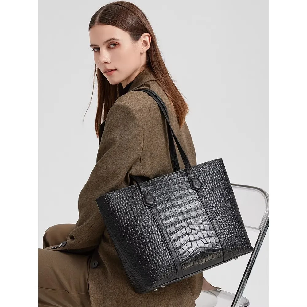 

Большая сумка-тоут для женщин, новая модель 2025 года, вместительная сумка для повседневного использования, высококачественная сумка из натуральной кожи