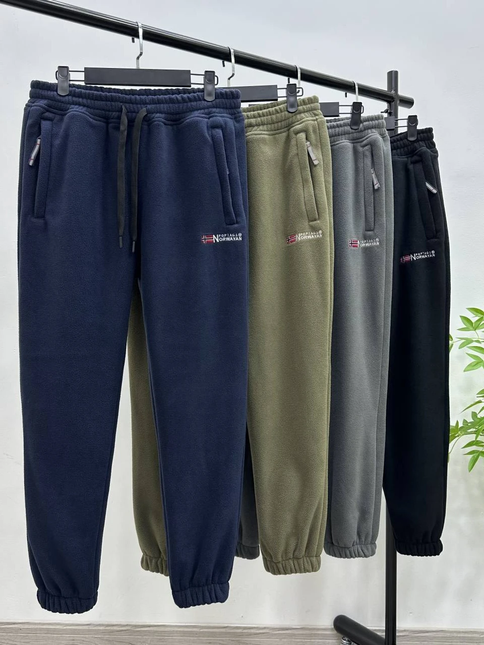 

Thiened Fce Lined Outdoor Sports Pants Men Women Autumn Winter Warm Casual Trousers Faionable Ci Sle Straight Leg