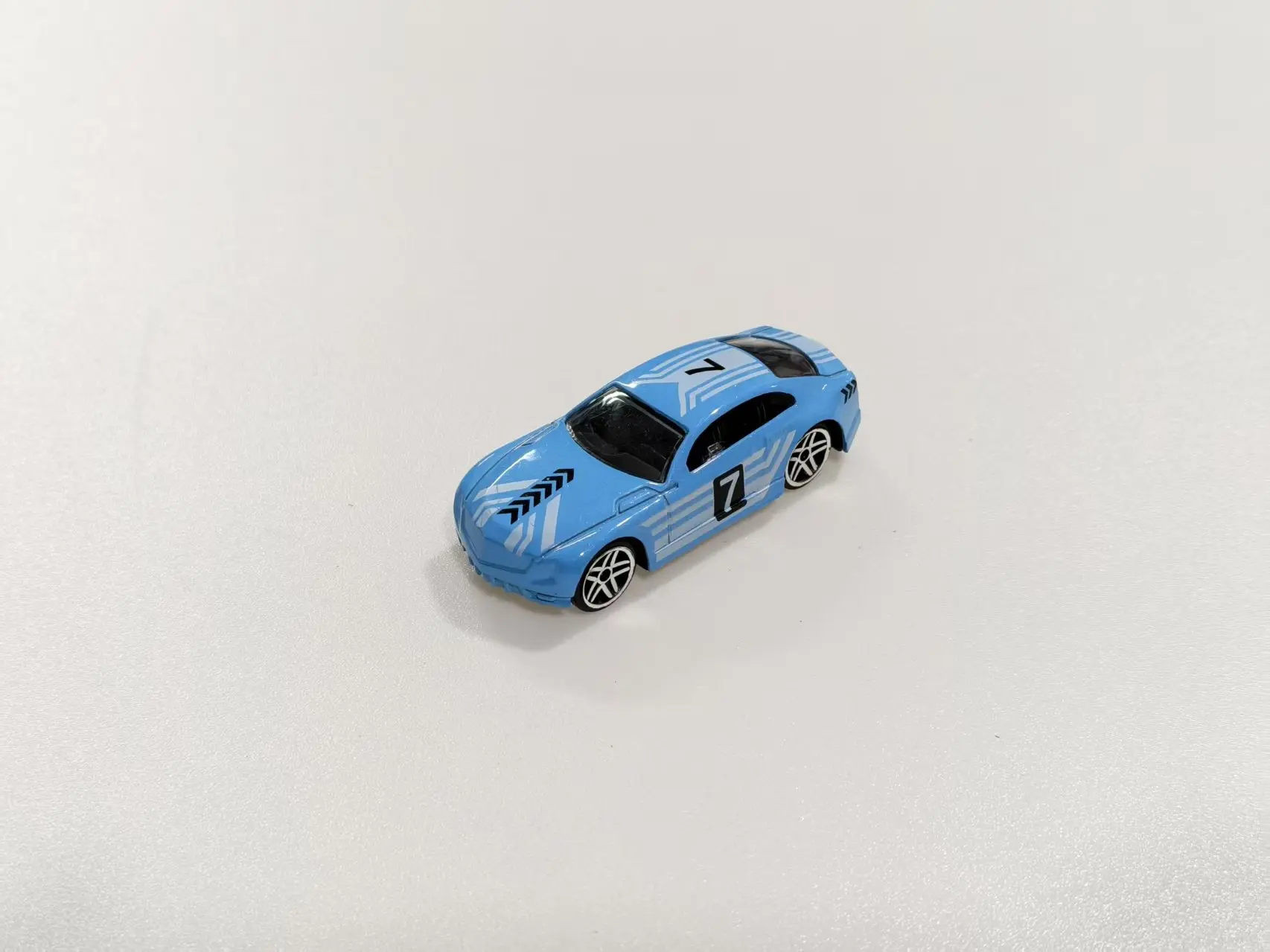 (En boîte) voiture jouet de supercar de course à l'échelle 1/64, moulage sous pression en métal, jouet pour garçon, voiture à inertie