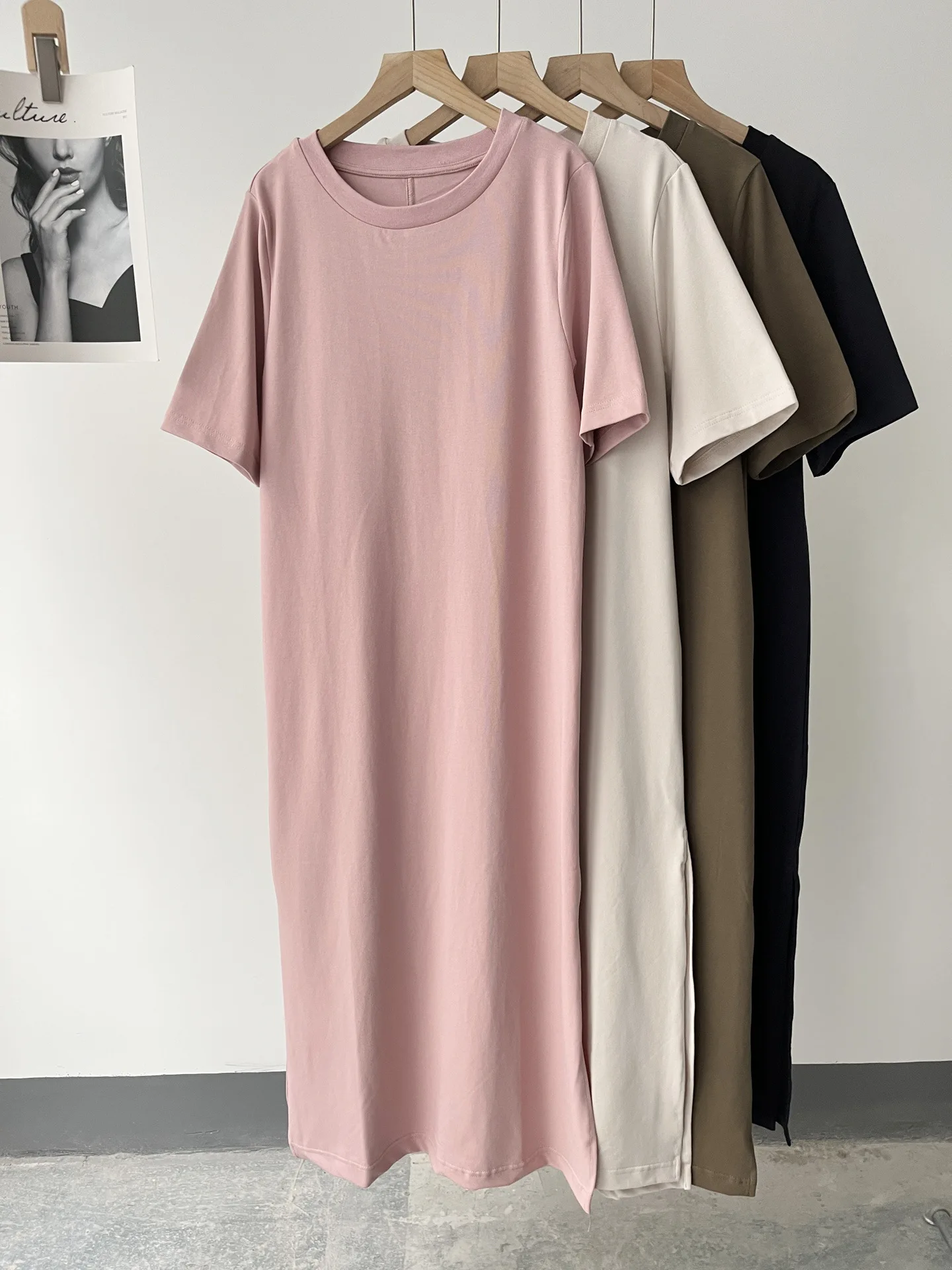 

Summer New 2024 Women Hem Split Midi Dress Short Sleeve Casual O-Neck Straight Robe for Female 4 Colors