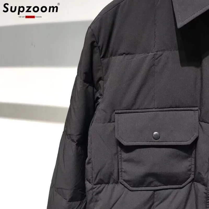 Supzoom 2025 Koleksi Terbaru Jaket Musim Dingin Pria Model Kerah Turndown Tebal Hangat Kasual dengan Penanda Segitiga