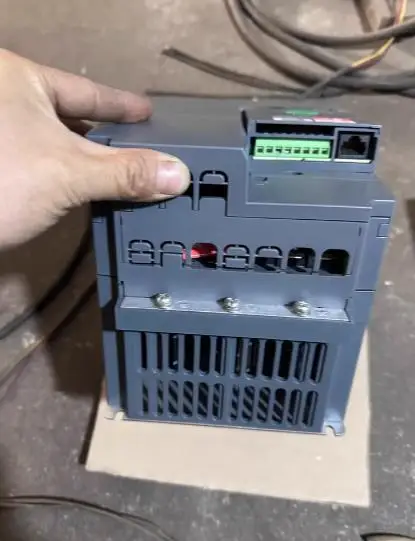 ATV310HU75N4, 7.5KW, 380V used disassembly