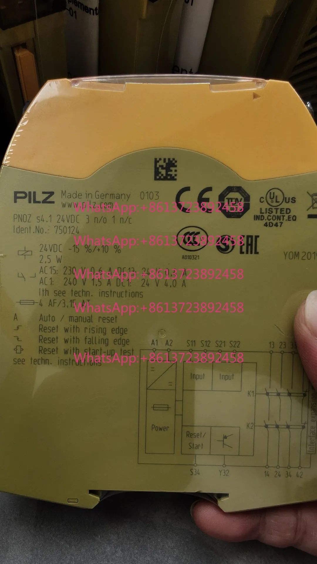 Pilz safety relay PILZ 750124