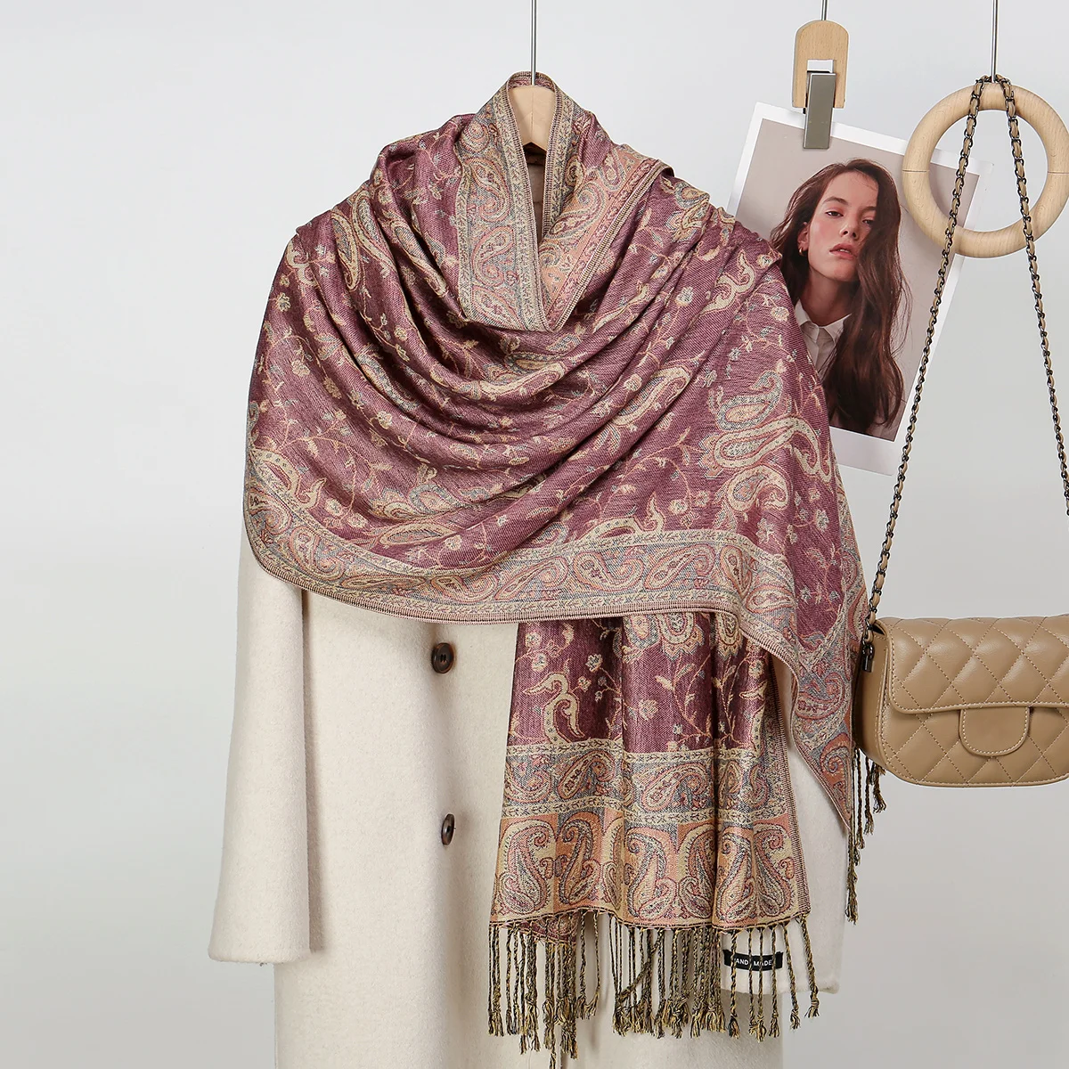 Großhandel Paisley Baumwoll schal Frauen Jacquard Cashew bedruckte Schals weibliche Quaste Retro Decke Vintage Sonnenschutz Wraps Schals – Detail 11