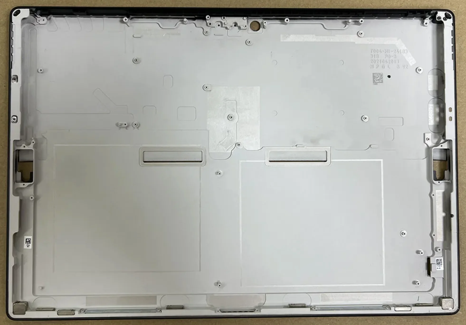  For Microsoft surface pro 6 (1807) Back Cover Housing Rear Housing Chassis  frame bezel replacement repair part black color