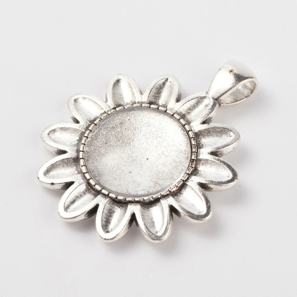 

10 Sets Retro Flower-shaped Pendant Tray Vintage Charms Creative Accessories DIY Acceories Functional Bracelet